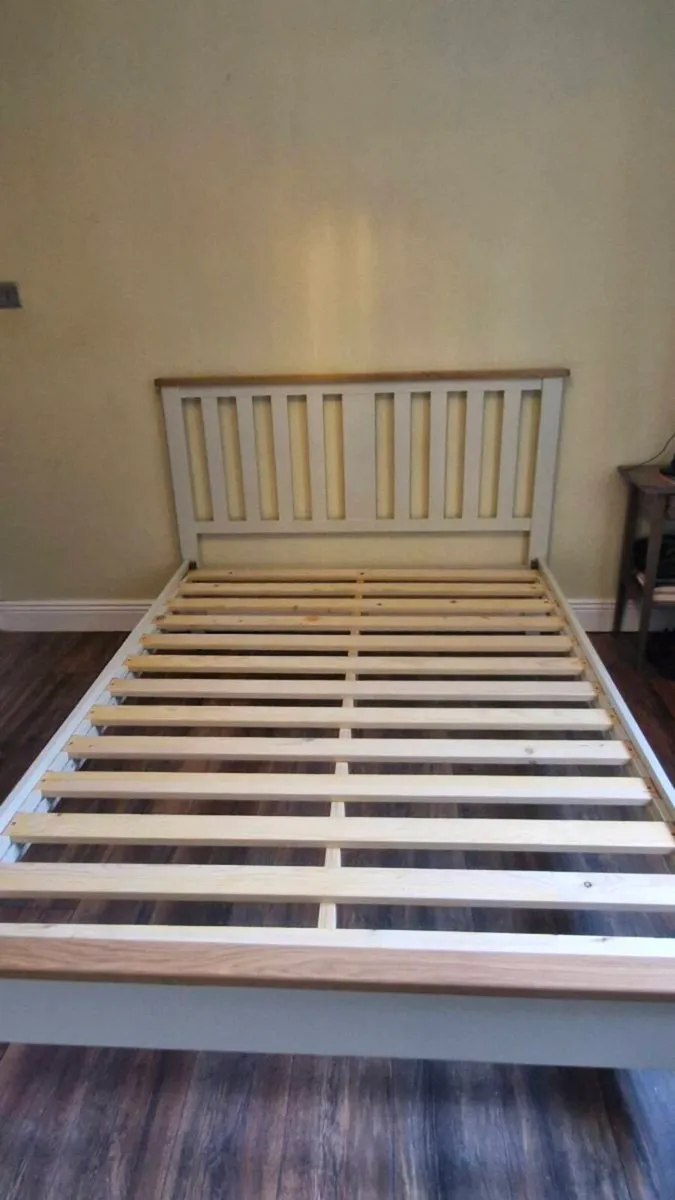 Double bed - Image 4