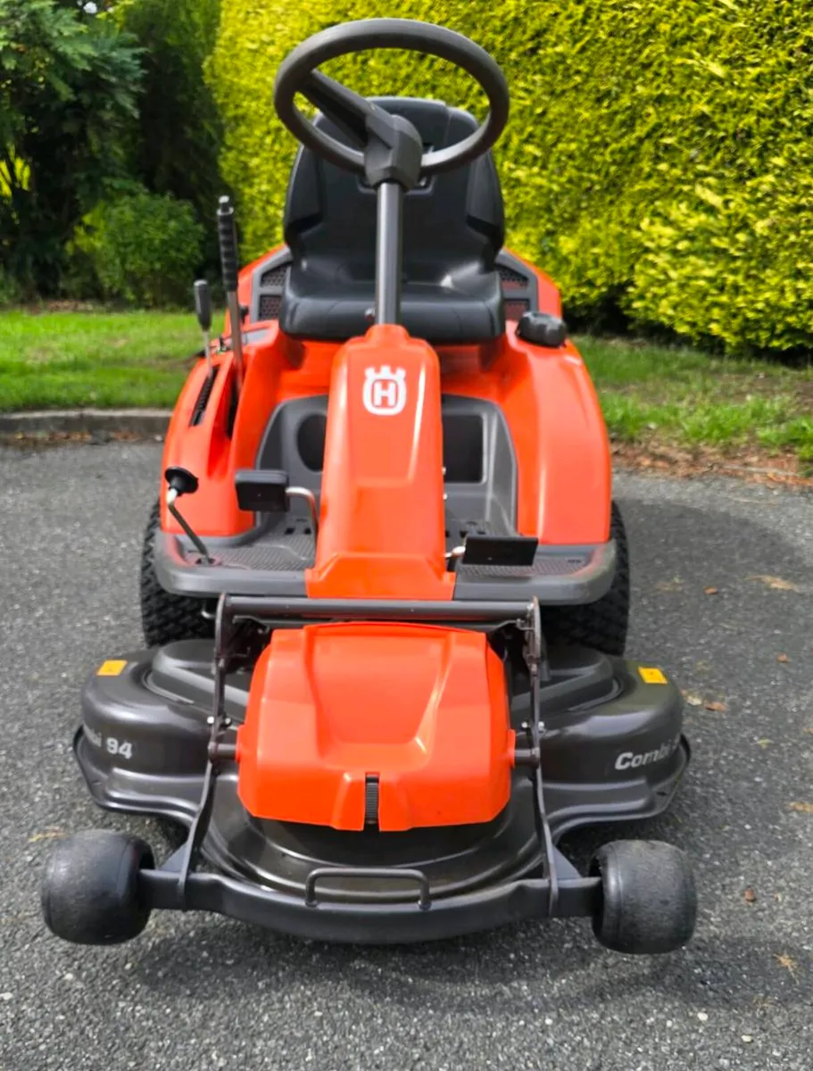 Husqvarna R214TC - Image 2