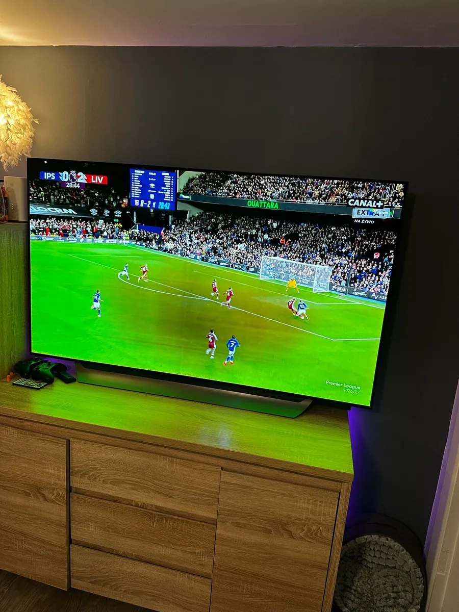 Lg Oled 65” - Image 4