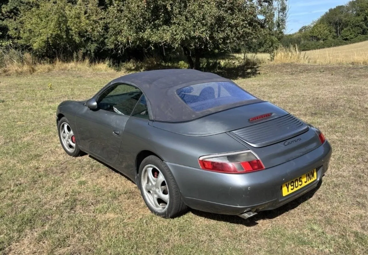 2001 Porsche 996.1 911 Auto - Image 2