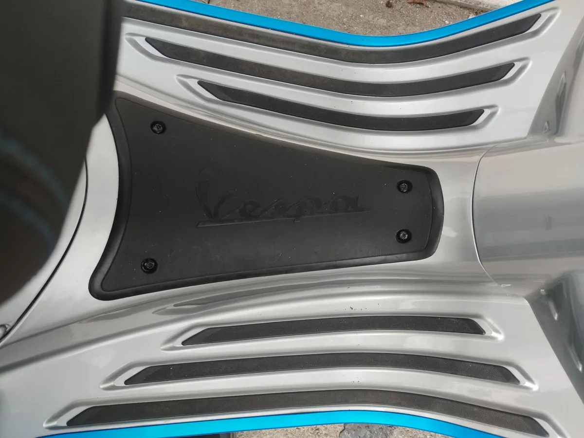Vespa Electric 50 cc - Image 2