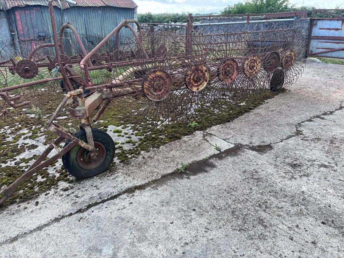 Vintage machinery - Image 4