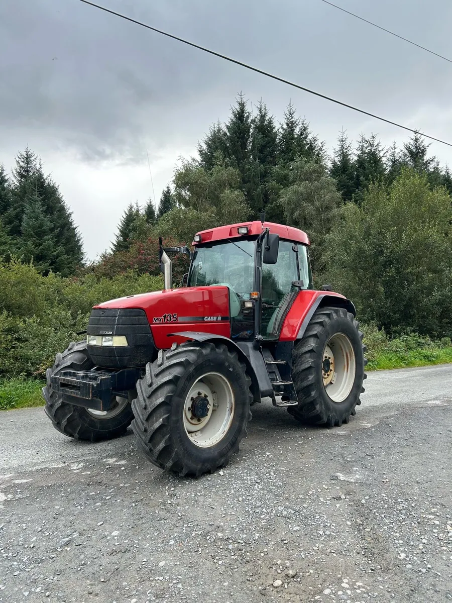 Case mx 135 - Image 2