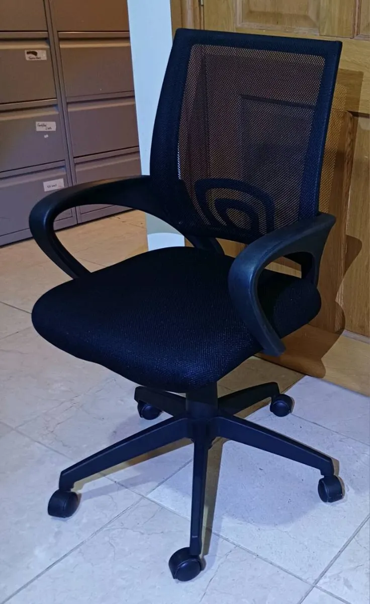 Black Office Swivel Chairs - Image 3