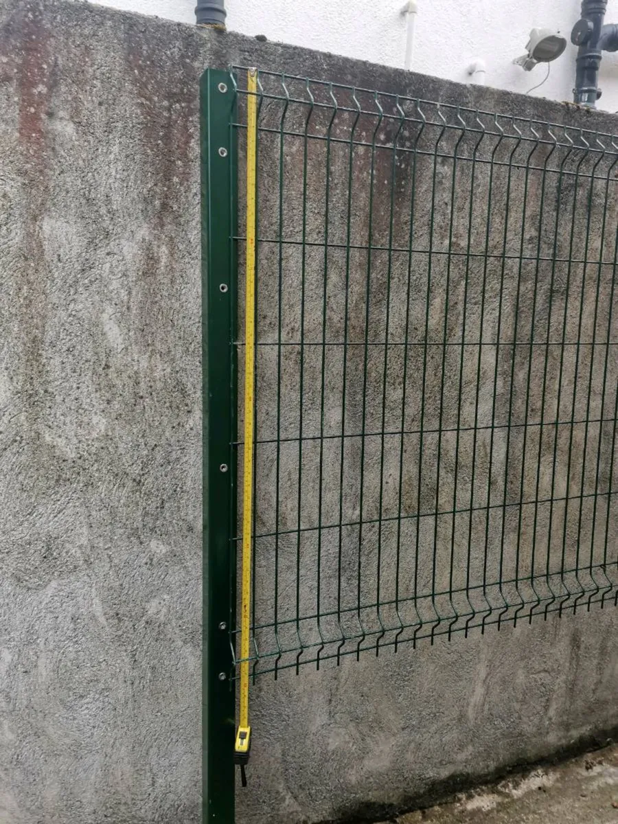 Fence, green mesh - Image 4