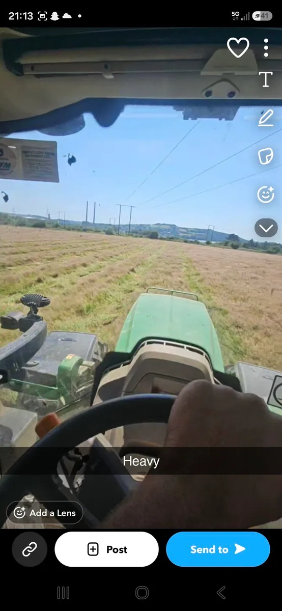 Hay bales 4x4 - Image 1