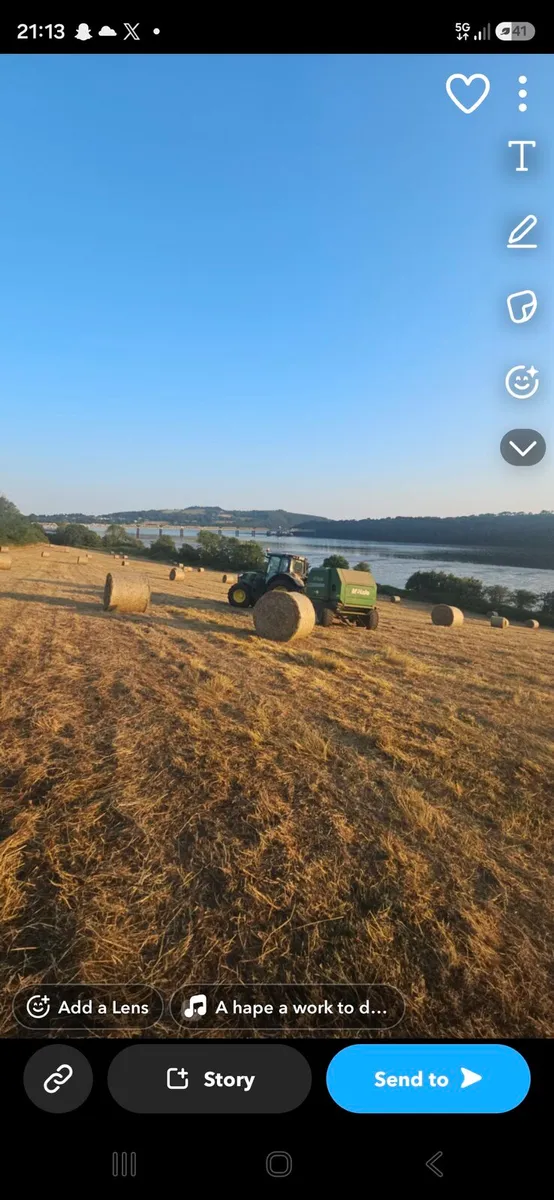 Hay bales 4x4 - Image 2