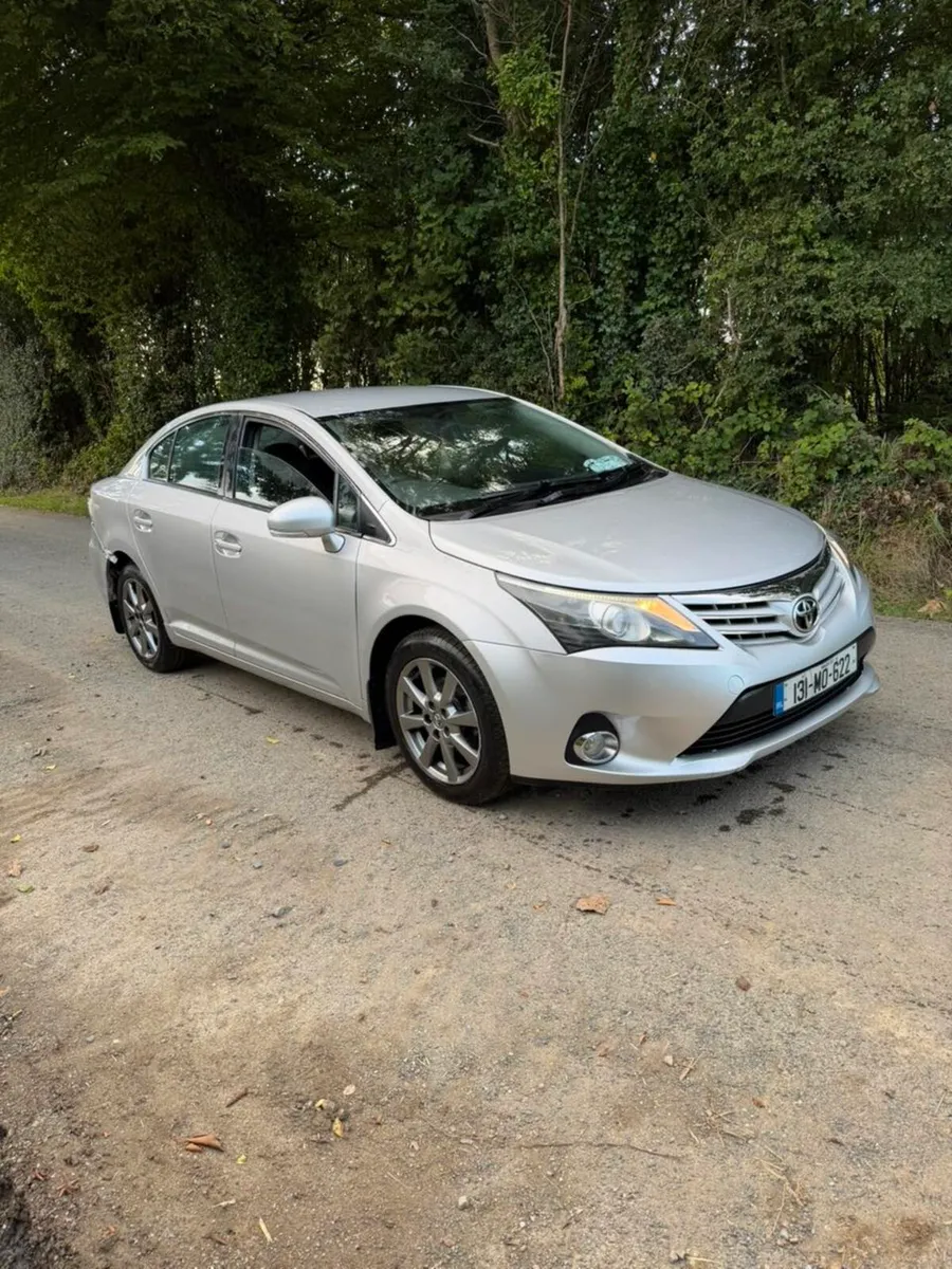Toyota Avensis 2l D4D Diesel - Image 1