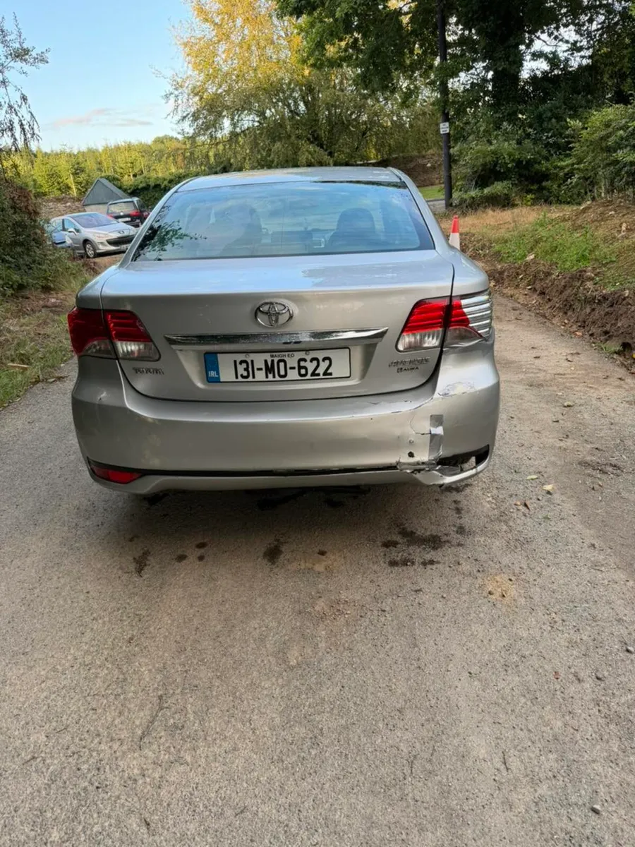Toyota Avensis 2l D4D Diesel - Image 4