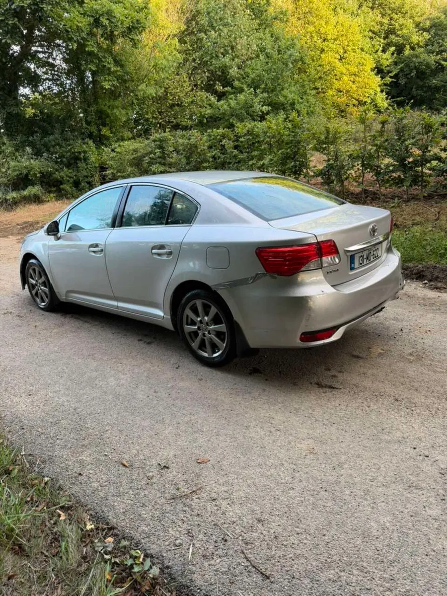Toyota Avensis 2l D4D Diesel - Image 2