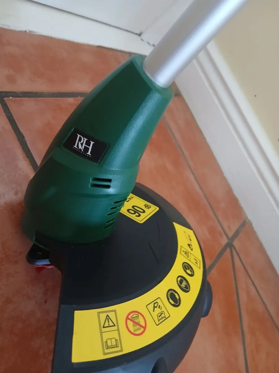 RH cordless grass strimmer - Image 2