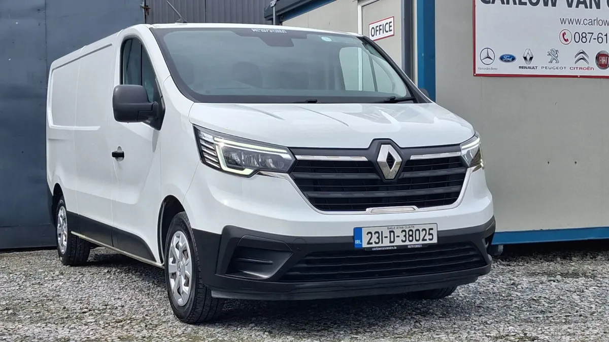 231 Renault Trafic dci 120 business lwb - Image 1
