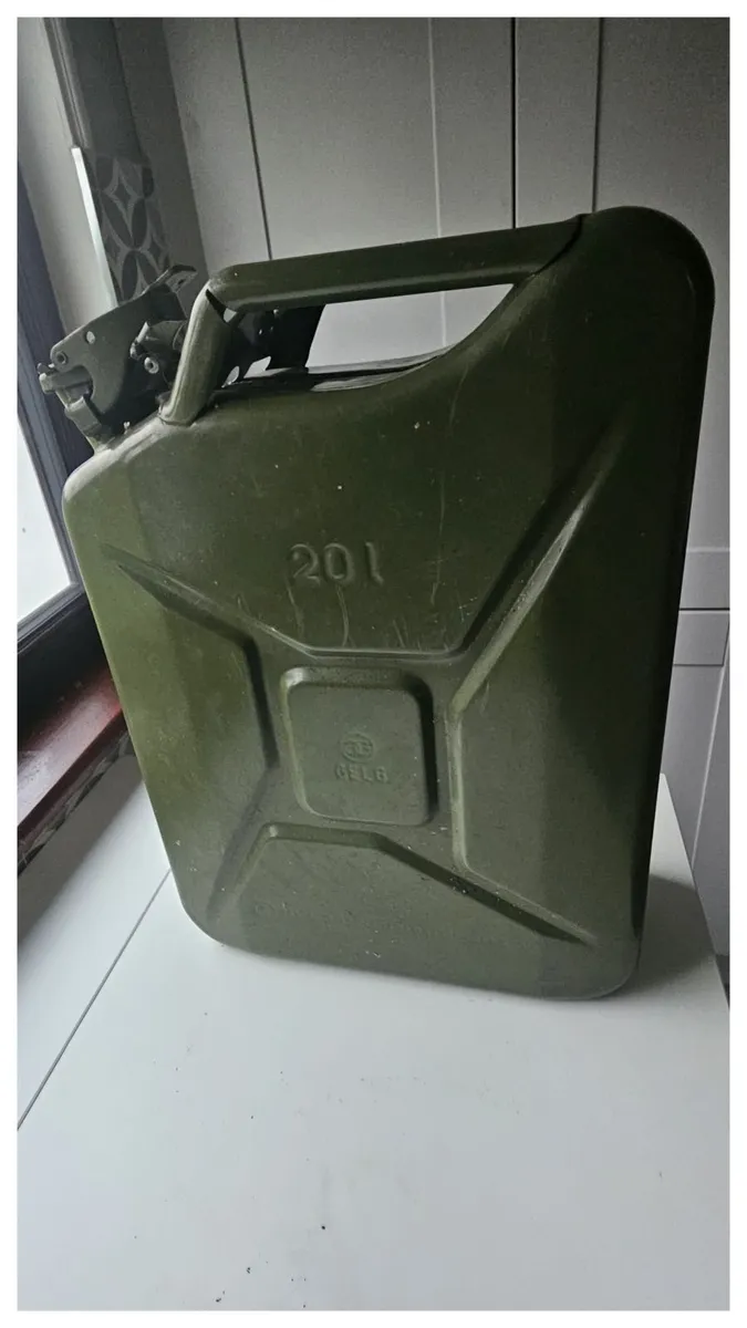 Jerrycan - Image 1