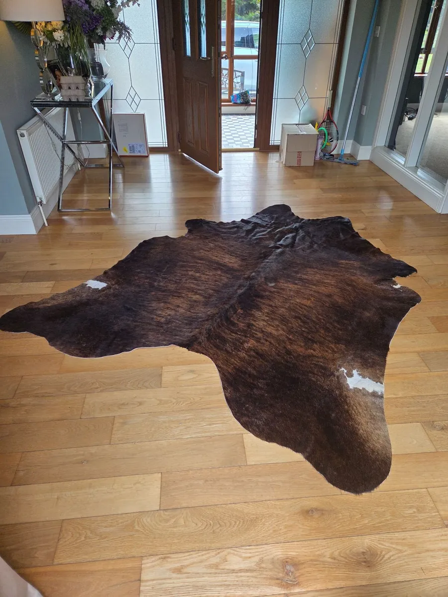 XL Real Cowhide Rug - Image 1