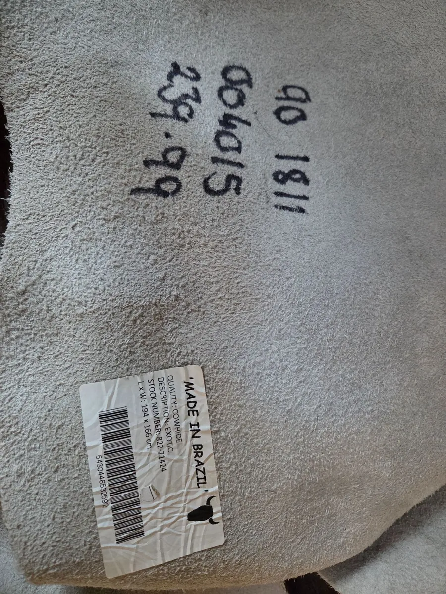 XL Real Cowhide Rug - Image 3