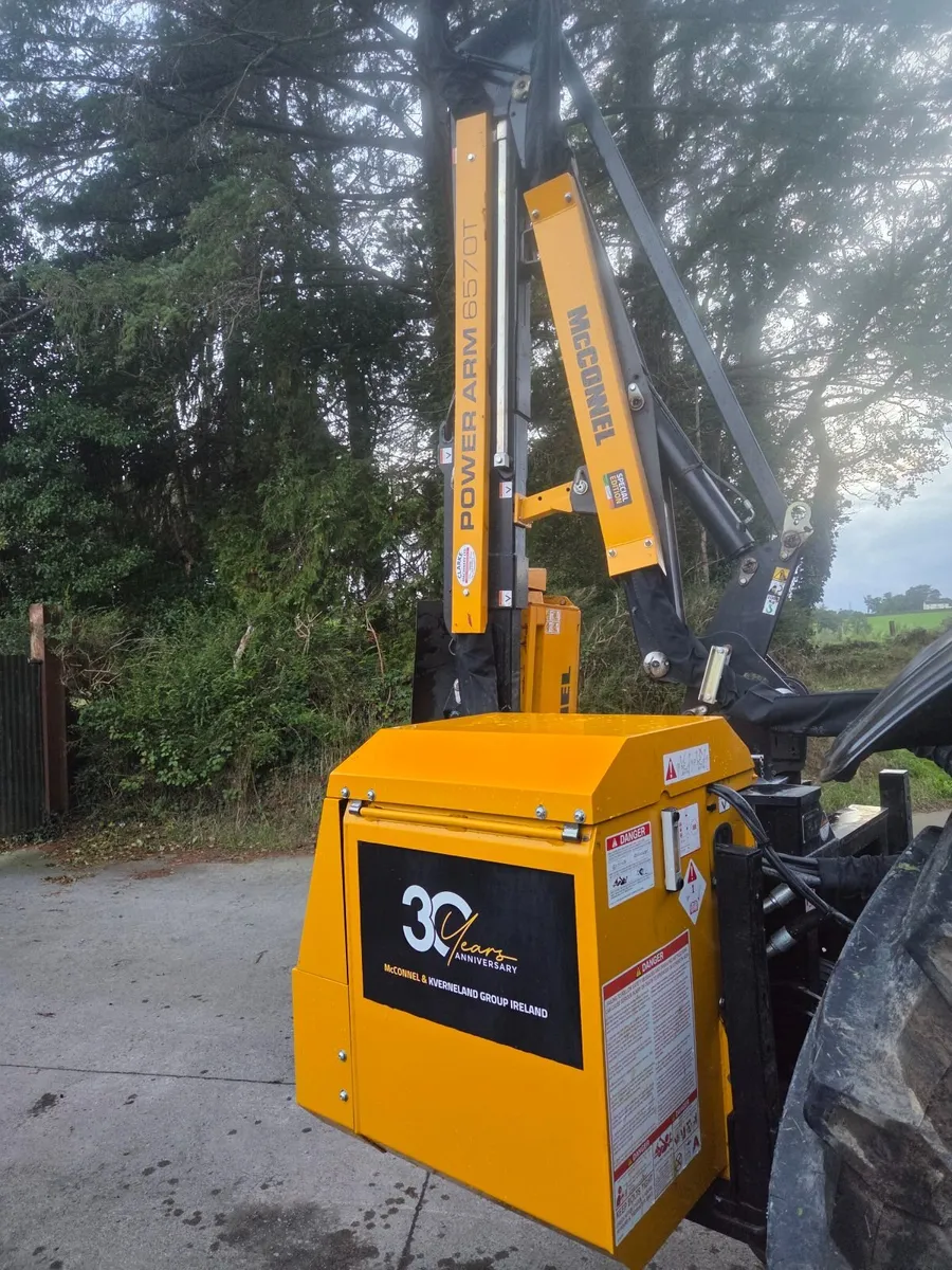 McConnell PA6570T Hedge cutter - Image 2