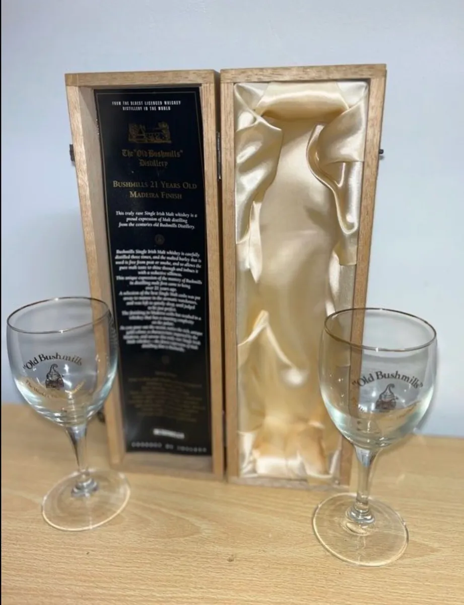 Vintage Bushmills collectibles - Image 2