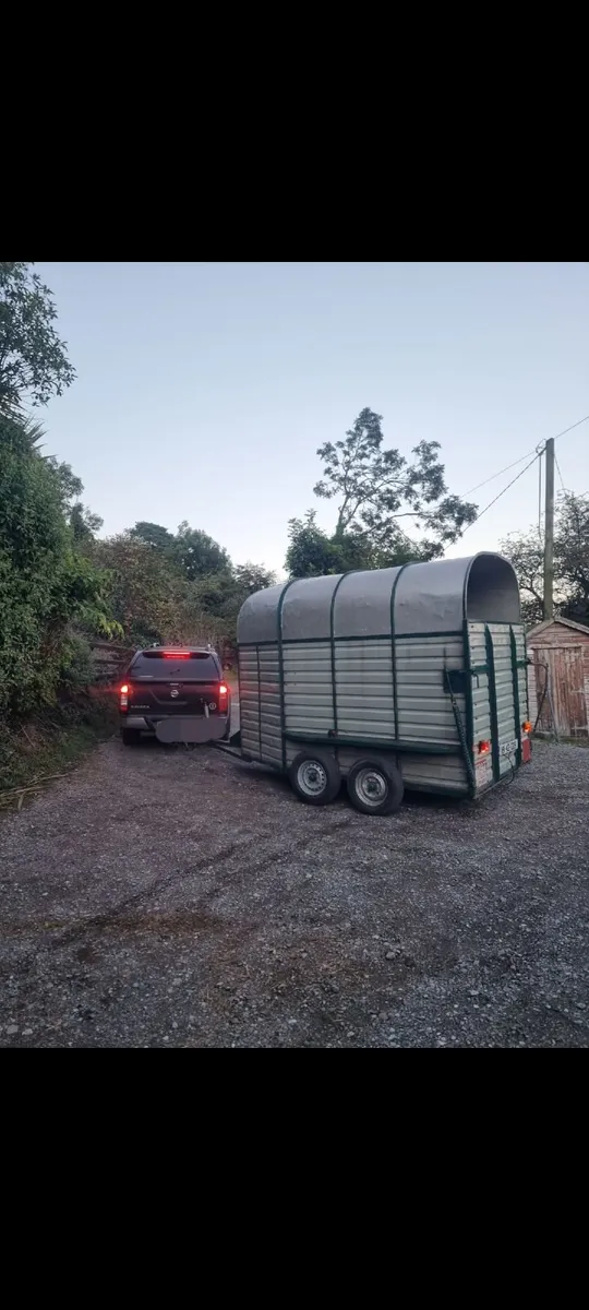 Horse Box For Sale - Image 1