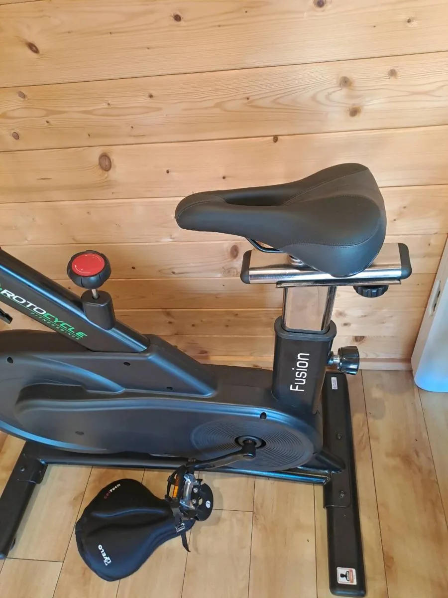 Spin bike commercial grade - Image 3