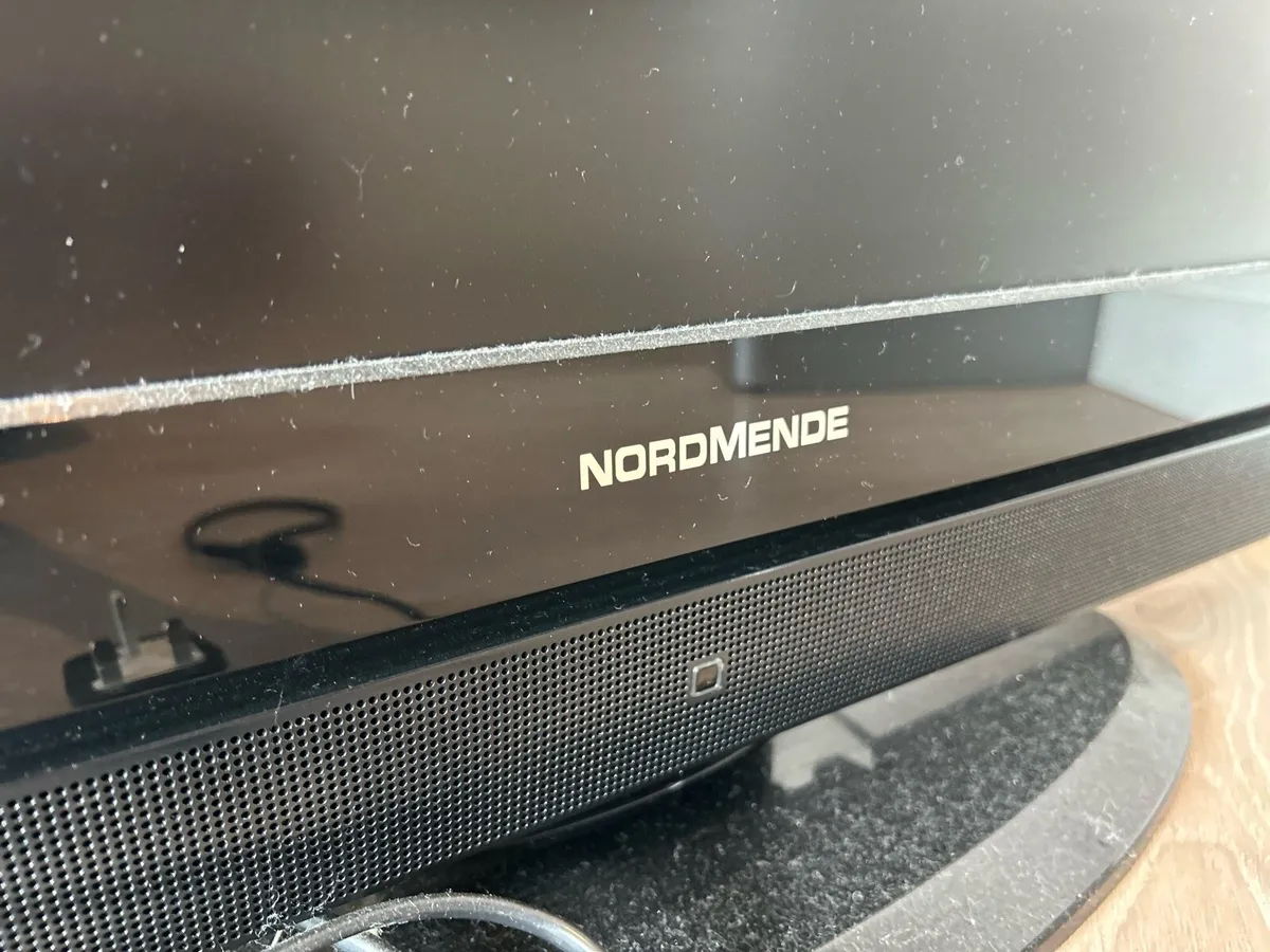 Nordmende HD Ready TV NM 26830 FULLY WORKING - Image 3