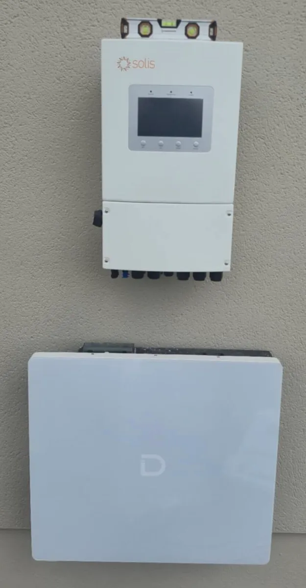 Dyness Powerbox G2 10.24kWh/Solis S6 5kW Inverter - Image 1