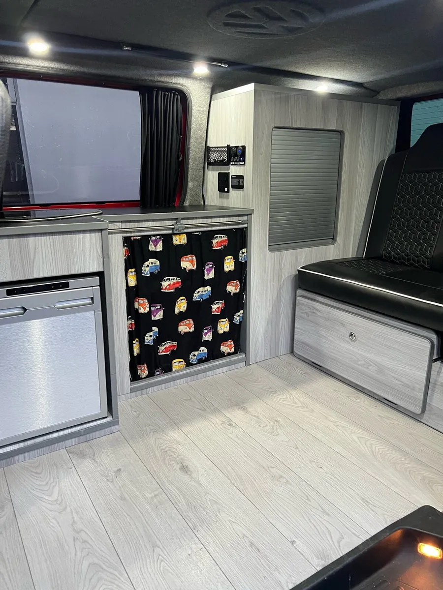 T5 Camper van - Image 2