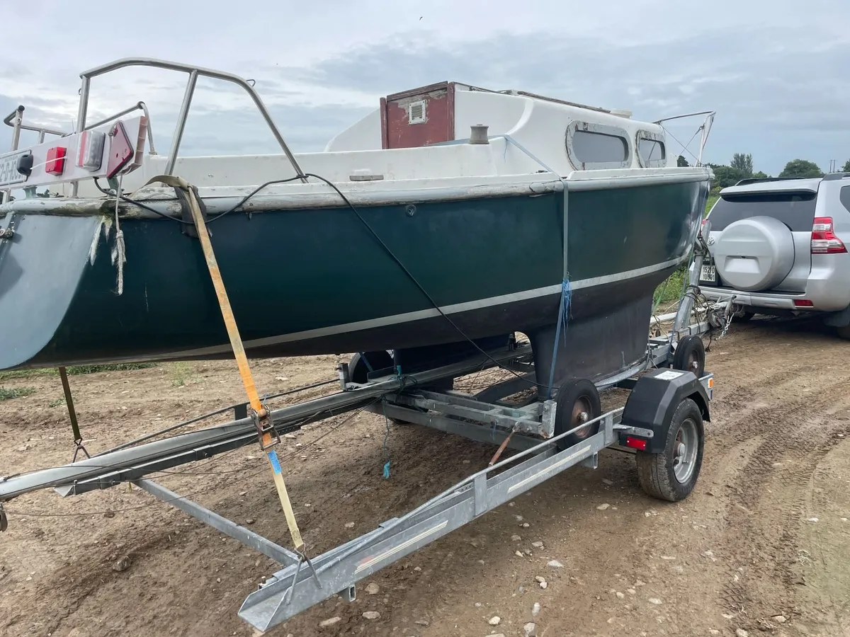 Vivacity 20 Twin Bilge Cruiser - Image 3