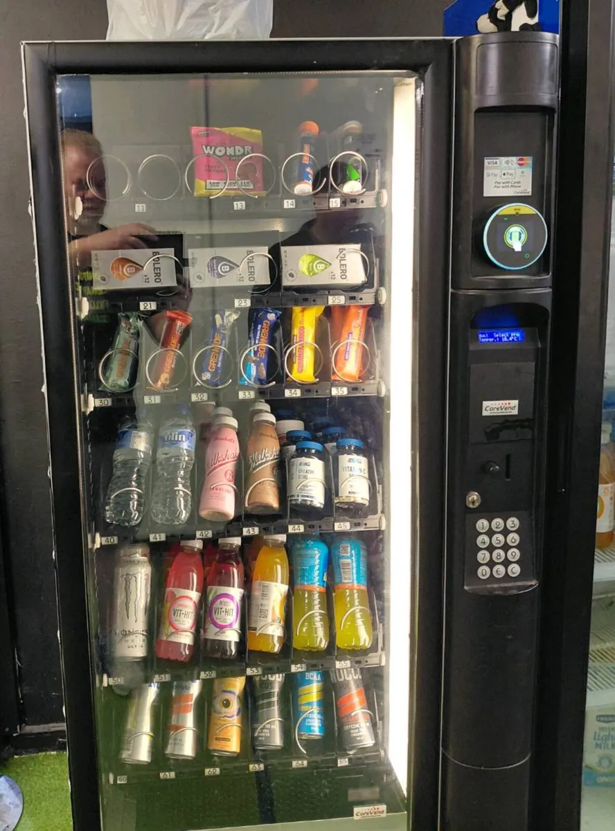 Vending Machine For Sale - Image 1