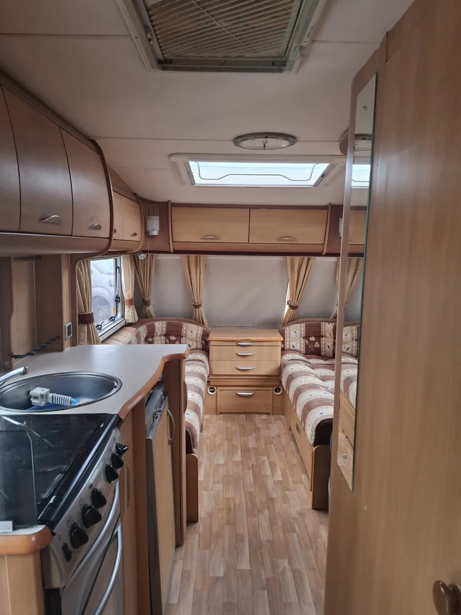 Lightweight Swift 5/6 berth - Image 3