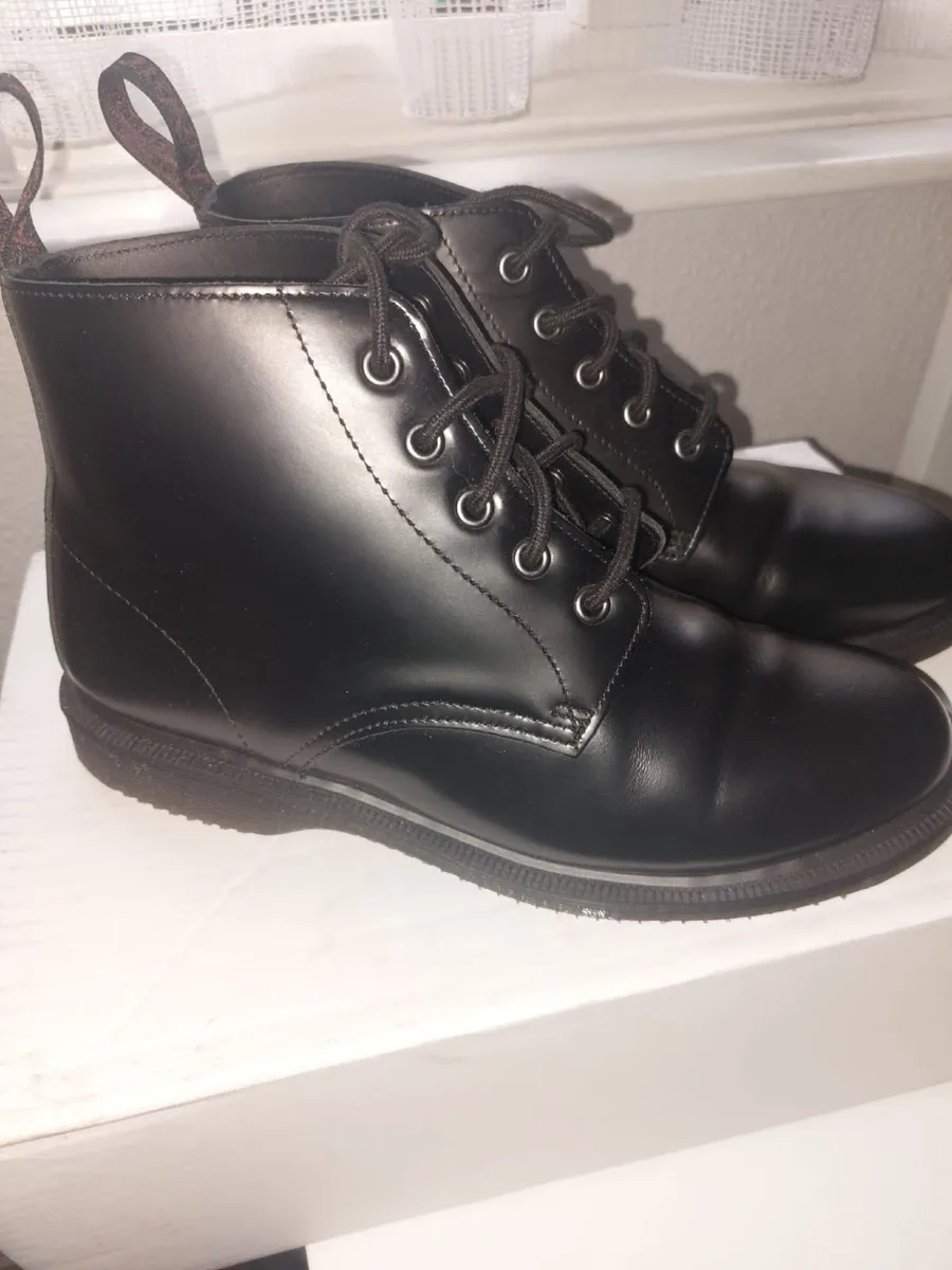 Doc Martens - Image 2