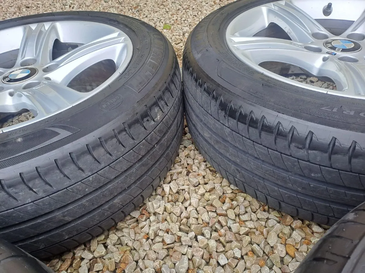 Bmw M sport alloy wheels - Image 2