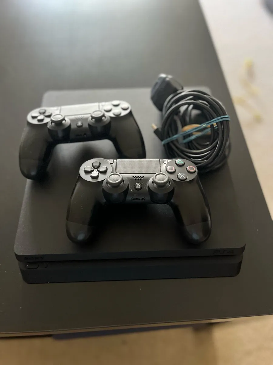 PS4 - Image 2