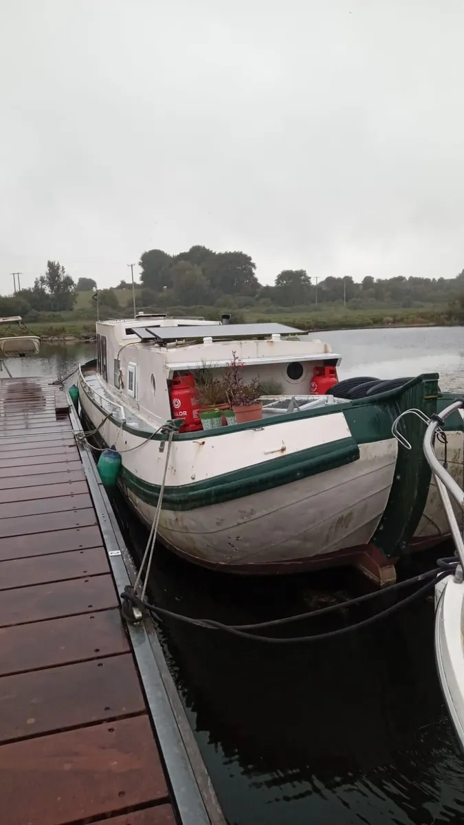 Barge - Image 2