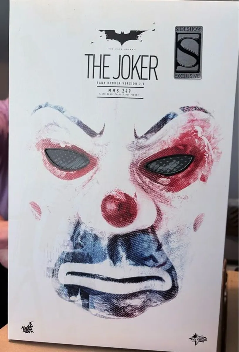 Hot Toys Bank Robber Joker 1/6 scale The Dark Knight - Image 1