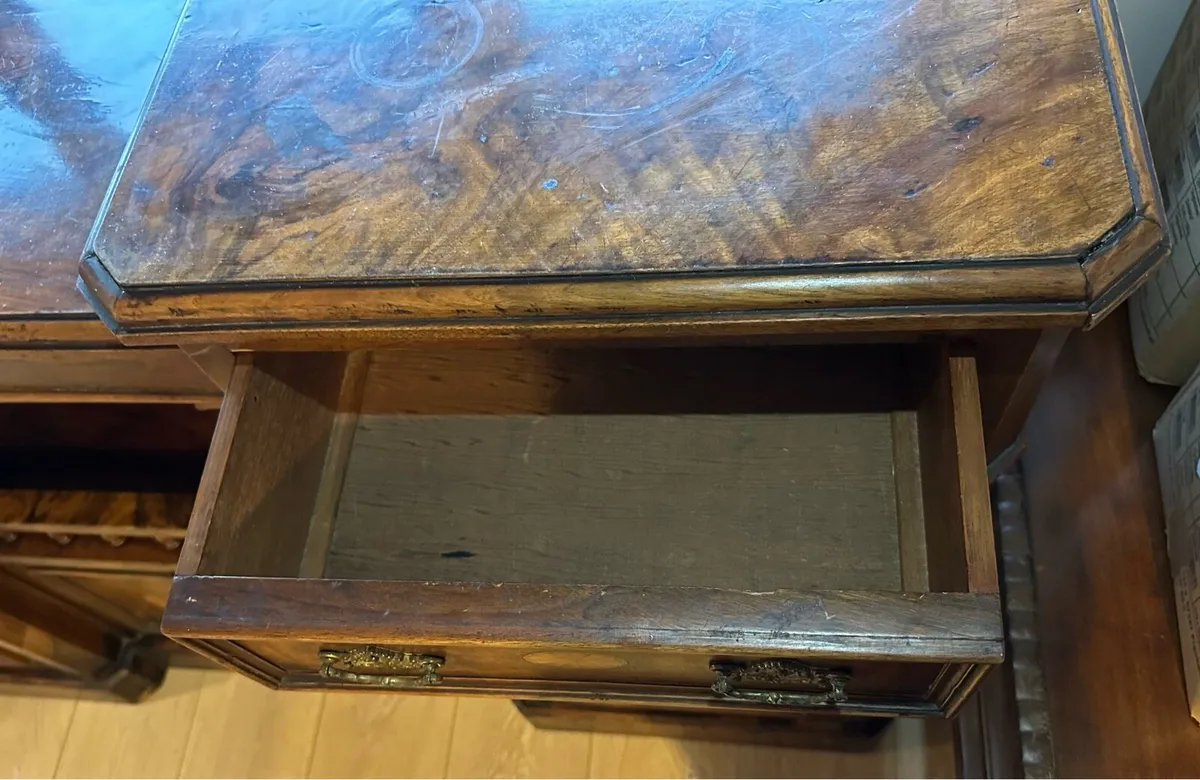 Walnut display Unit - Image 3