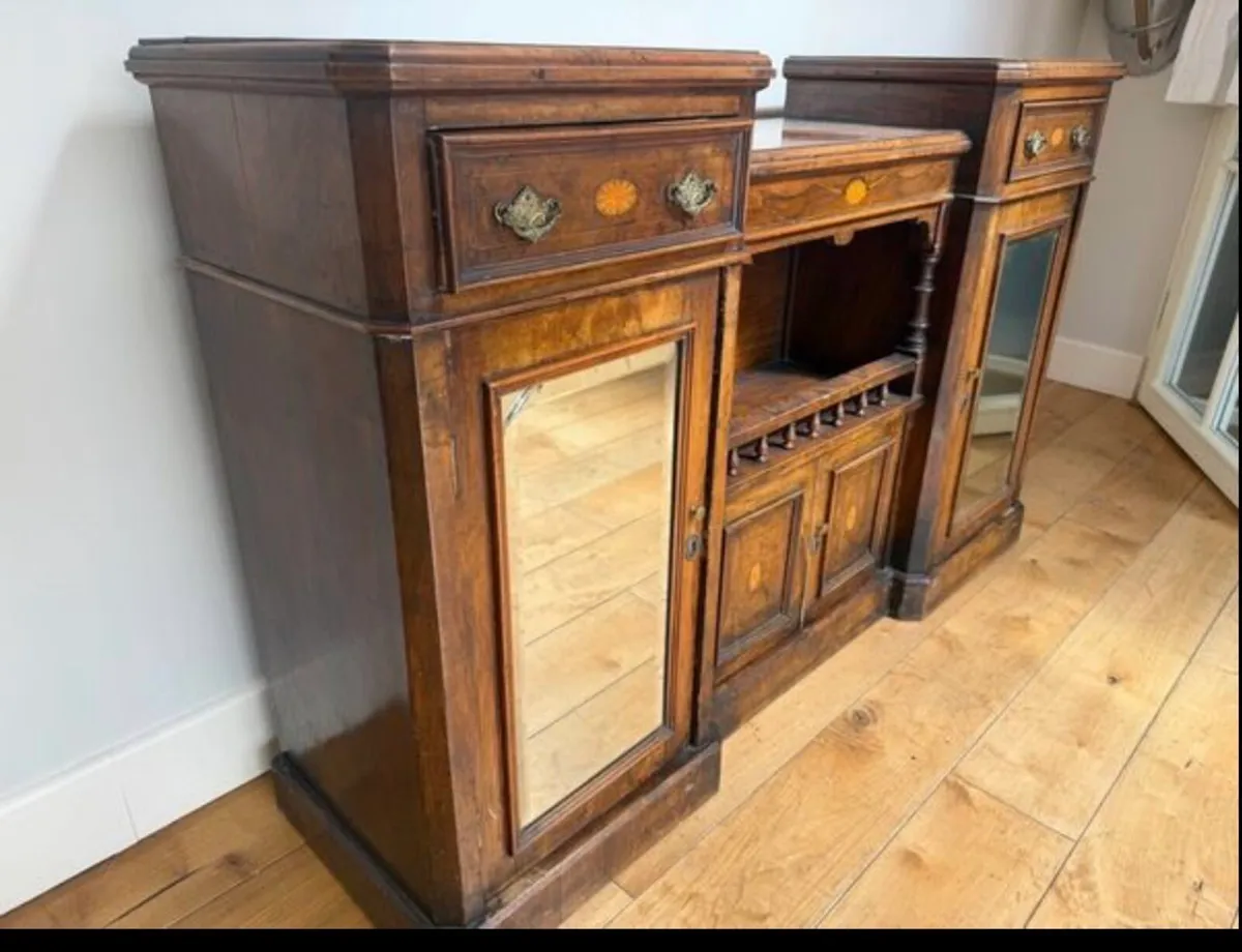 Walnut display Unit - Image 2