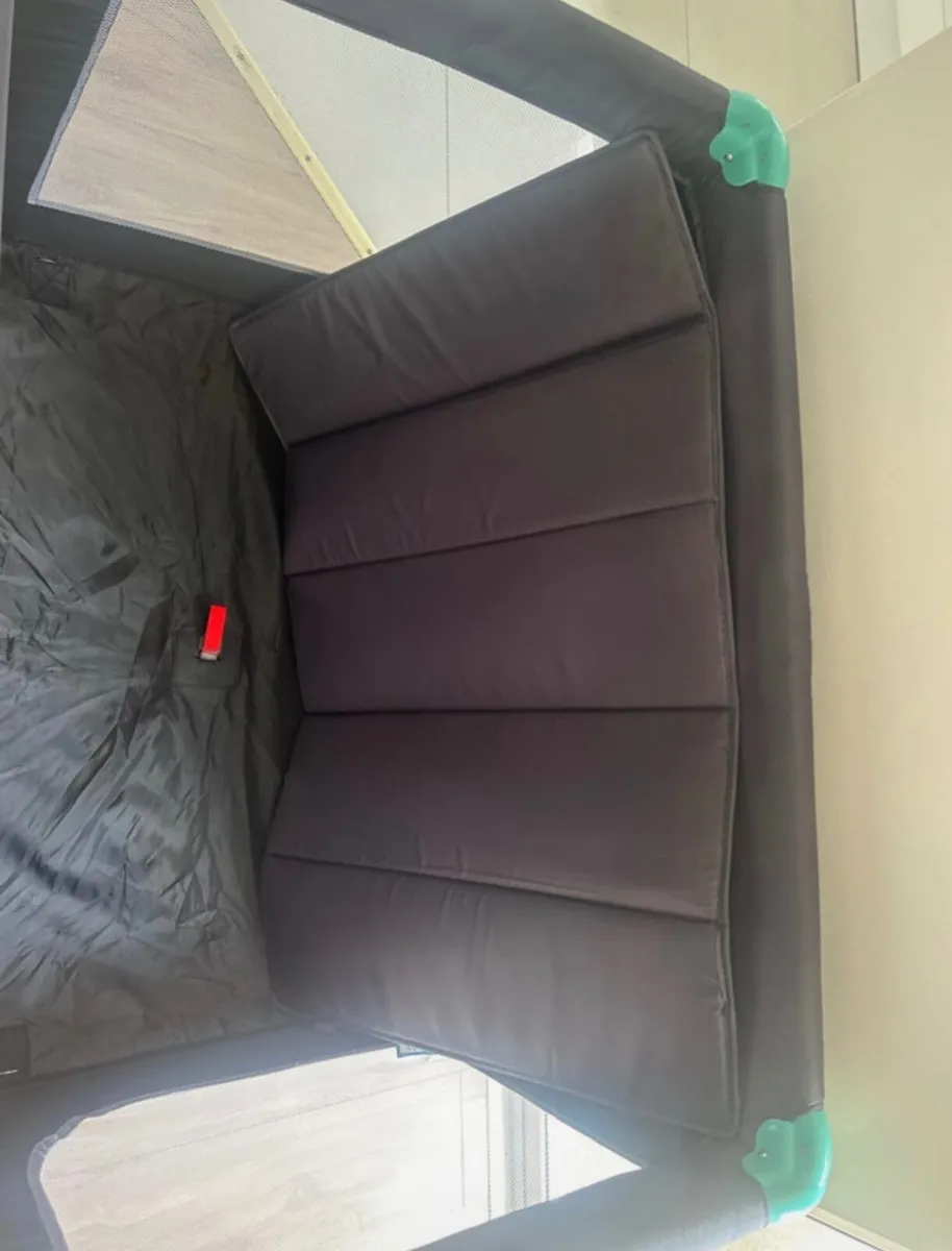 miniuno SnoozeLite Travel Cot Dark Aqua - Image 4