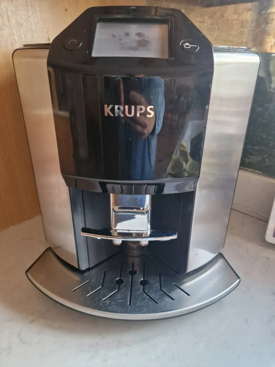 Krups EA9000 Bean to Cup Coffee Machine - Image 1