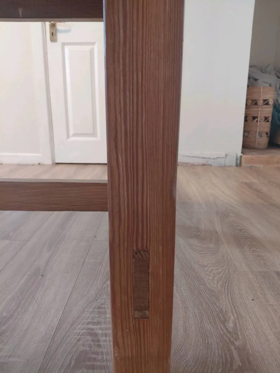 20TH CENTURY SOLID OAK RECTORY TABLE - Image 4