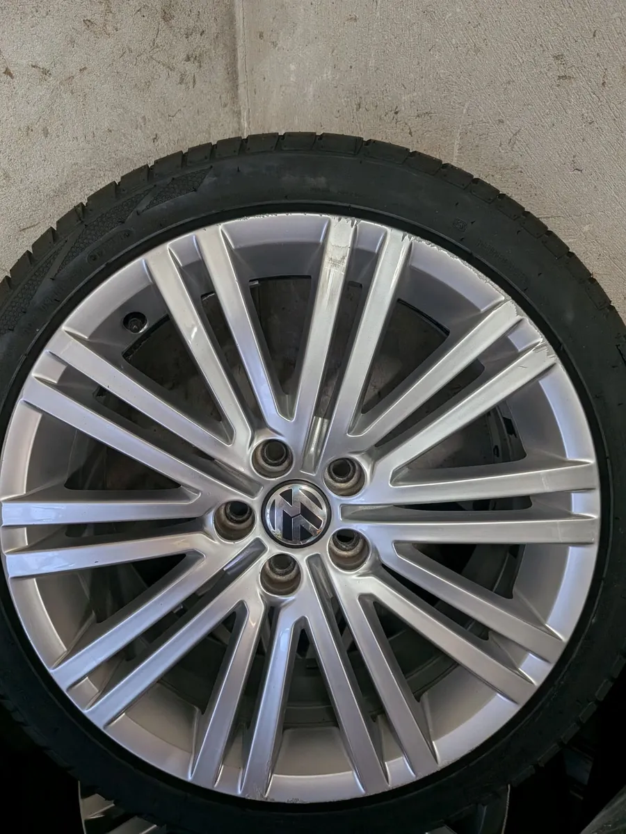 Genuine 17" VW Polo Montani Alloys + New Tyres (Ce - Image 3