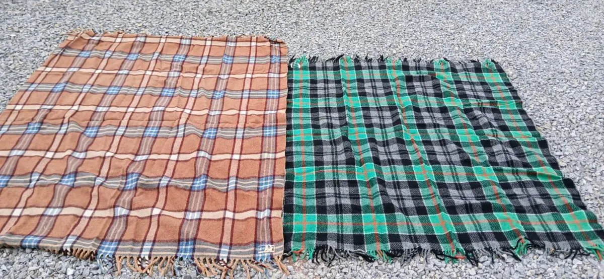 Old retro rugs - Image 3