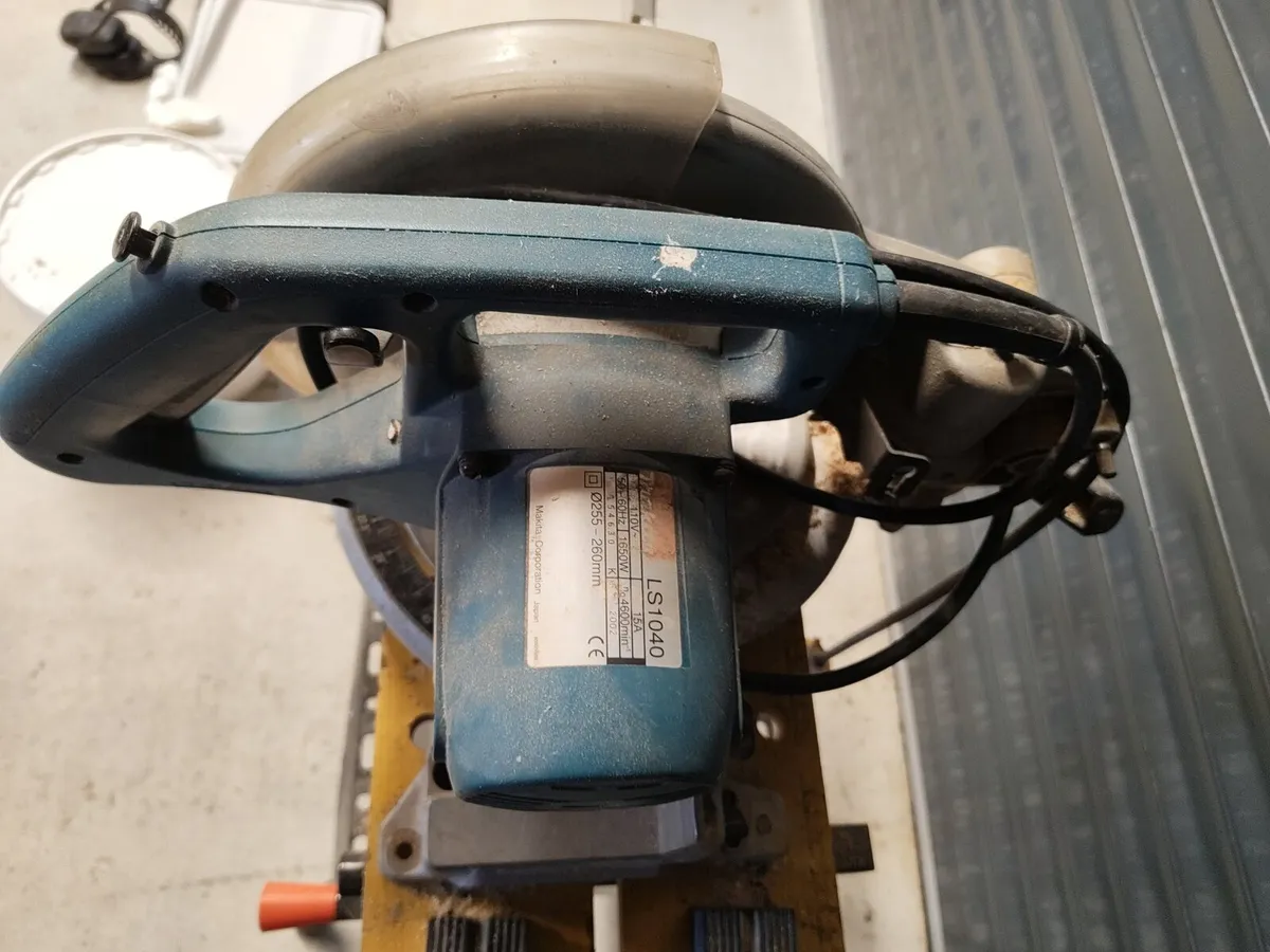 Makita Chopsaw 110 - Image 2