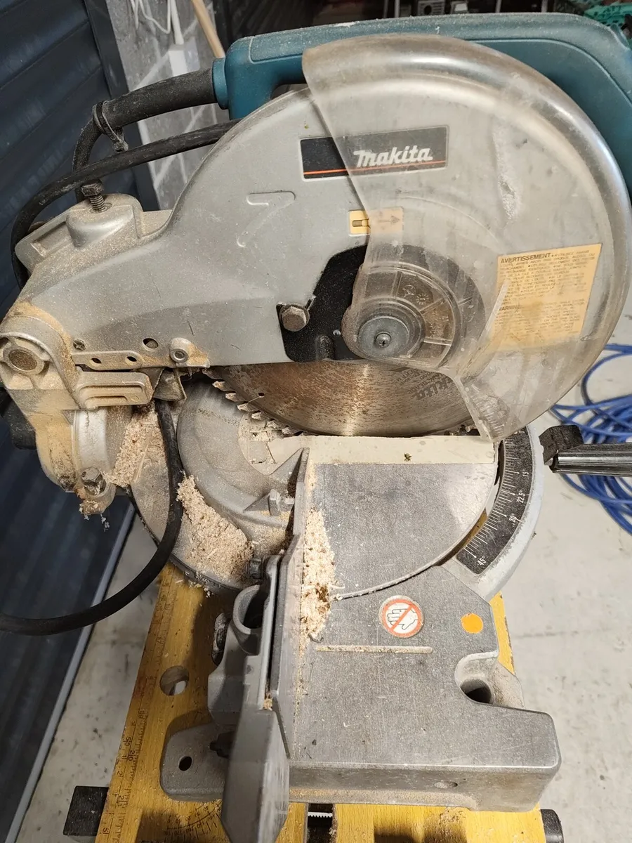 Makita Chopsaw 110 - Image 3