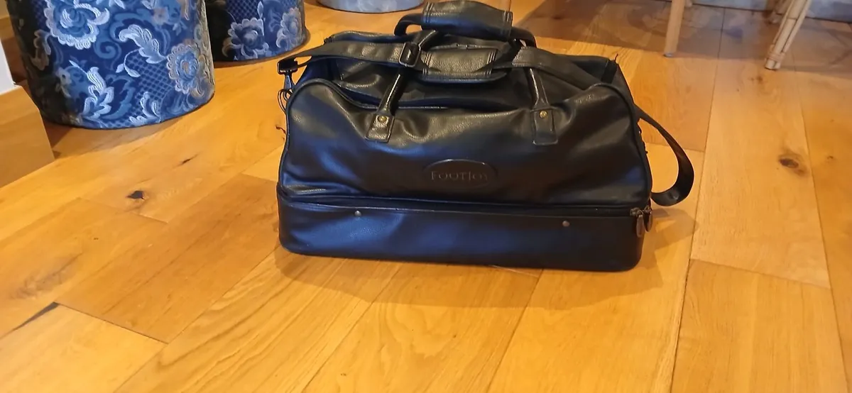 Footjoy Holdall - Image 4