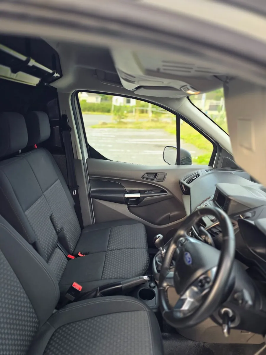 Stunning 2020 Ford Transit Connect Trend SWB 1.5 - Image 2