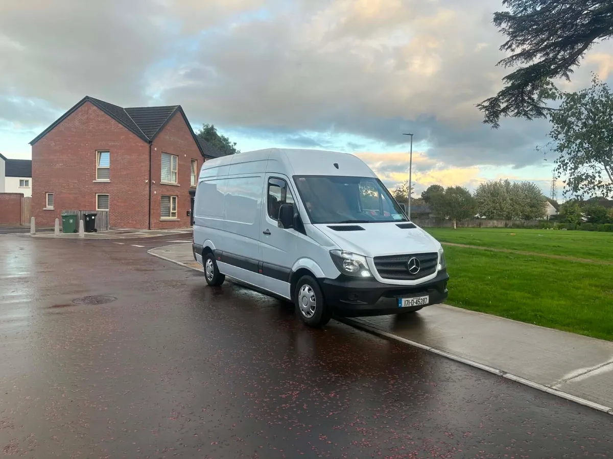 2017 Mercedes sprinter 317cdi mwb 8900 - Image 2