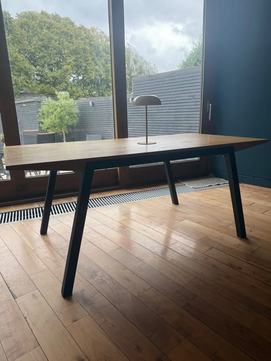 Dining table & Chairs - Image 2