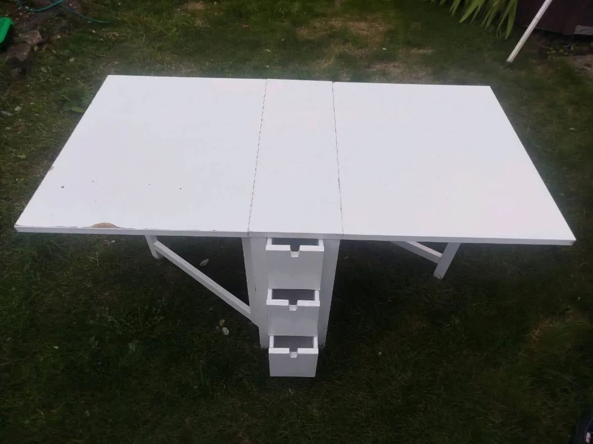 Kitchen table - Image 2