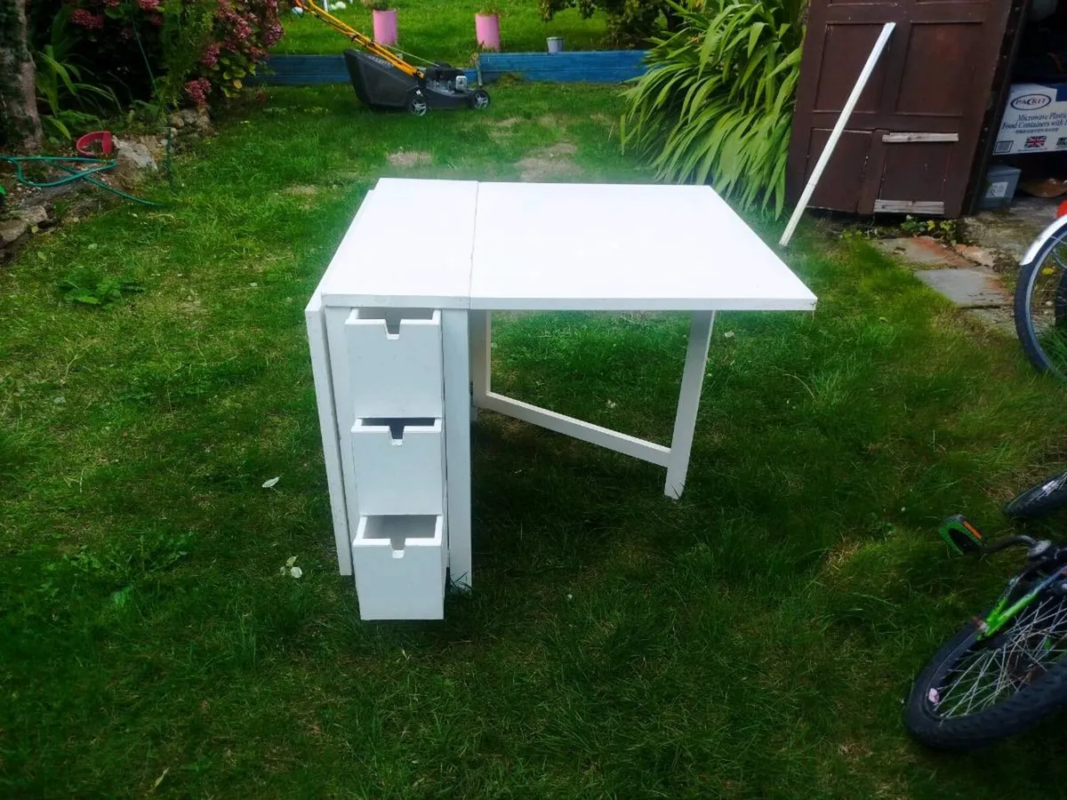 Kitchen table - Image 4
