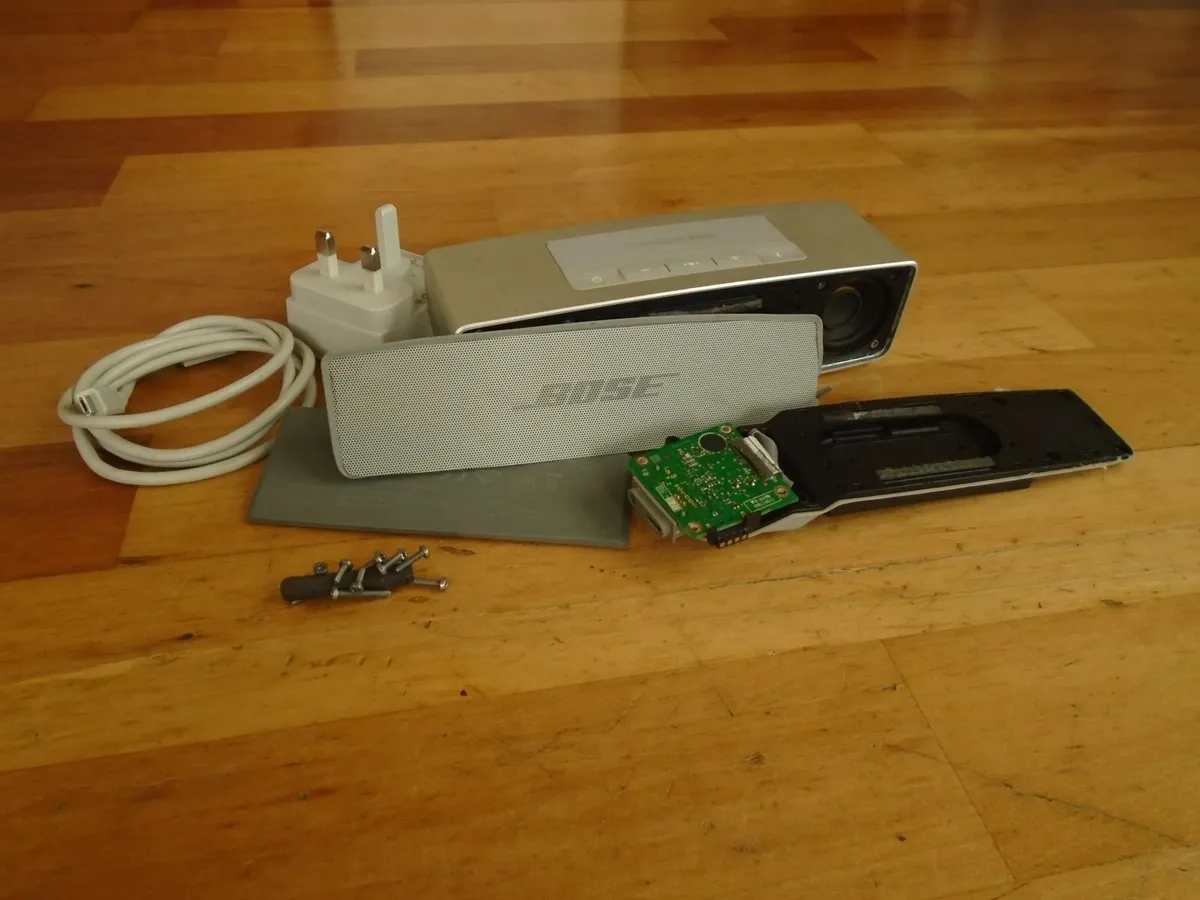Bose soundlink mini II - Image 1